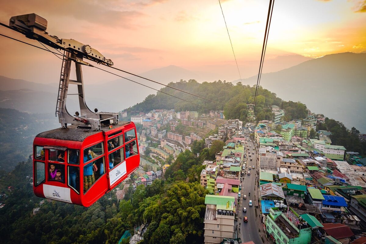 North Sikkim Tour Package - 6 Nights / 7 Days - Image 2